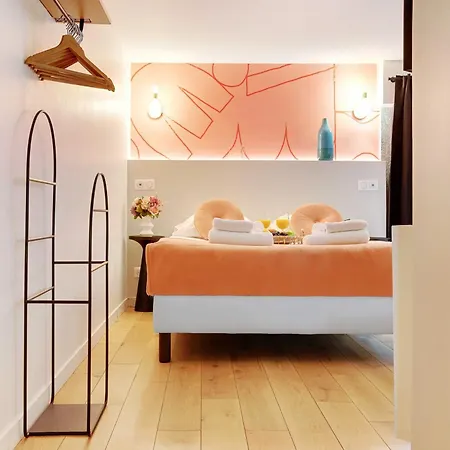 Appartamento Absolute Comfort & Serenity For 6p Near The Marais Parigi
